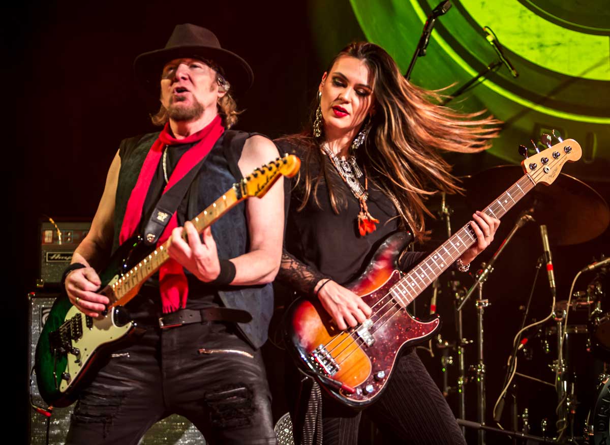 SmithKotzen Islington Assembly Hall Photo Robert SuttonMetalTalk | MetalTalk - Heavy Metal News Reviews and Interviews Smith/Kotzen, Islington Assembly Hall. Photo: Robert Sutton/MetalTalk