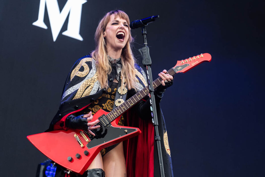 Halestorm - Dublin 15 June 2025 Photo Steve Ritchie-21 Halestorm - Malahide Castle, Dublin - 25 June 2025. Photo: Steve Ritchie/MetalTalk