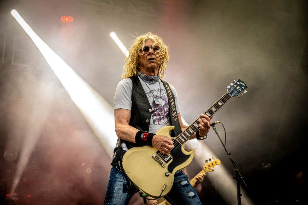 The-Dead-Daisies-2--Stondead-Festival-2025-August-2025-Photo-Paul-Hutchings The Dead Daisies - Stonedead Festival - Saturday 23 August 2025. Photo: Paul Hutchings/MetalTalk