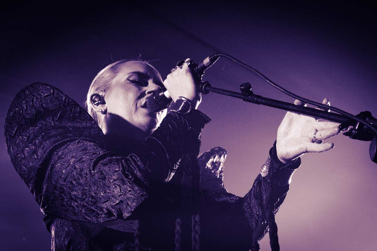 Eivør - Electric Brixton, London - 23 September 2025. Photo: Ash Nash/MetalTalk