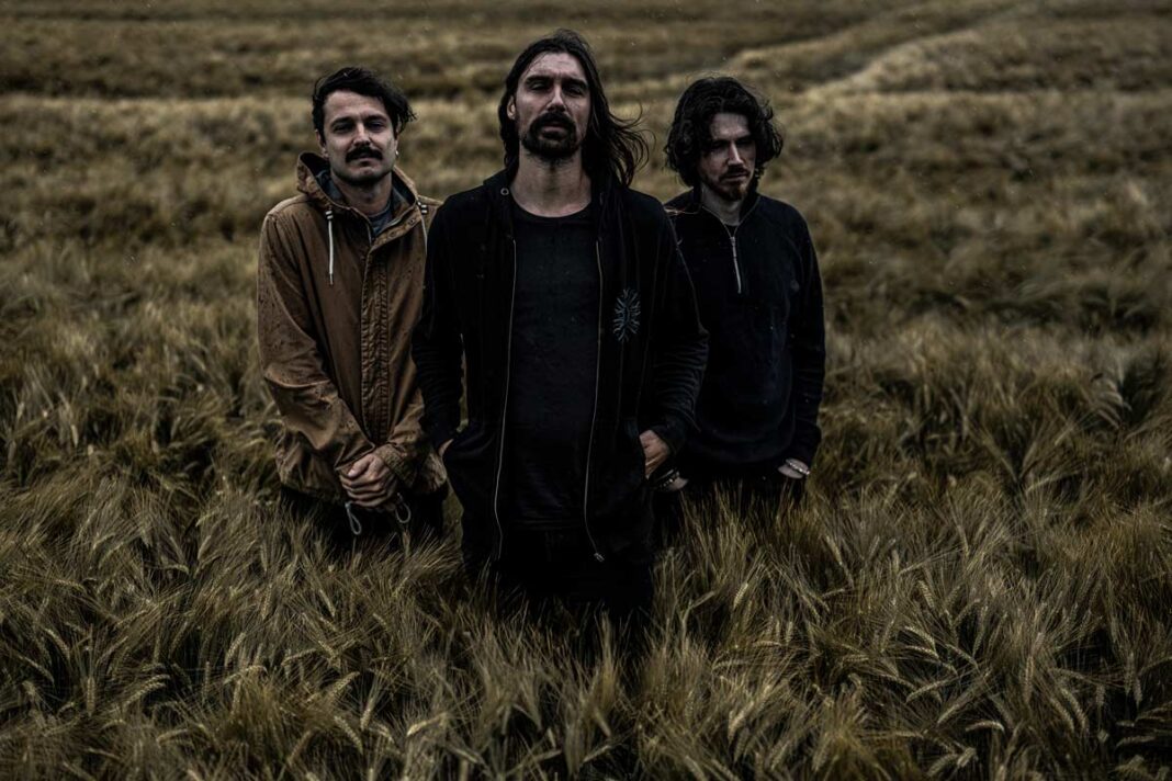 Psychonaut - World Maker a stunning album fusing post-Metal, psychedelia and raw emotion in a powerful sonic journey