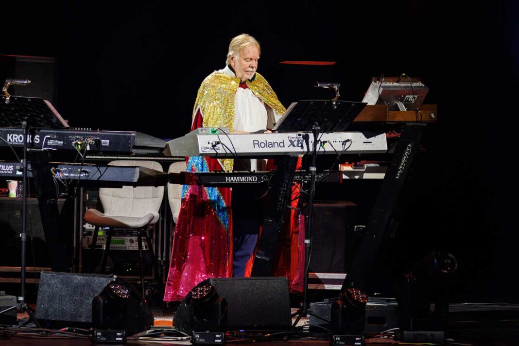 Rick-Wakeman--12-The-London-Palladium-28-October-2025-Photo-Manuela-Langotsch Rick Wakeman CBE and the English Rock Ensemble - The London Palladium, 28 October 2025. Photo: Manuela Langotsch/MetalTalk