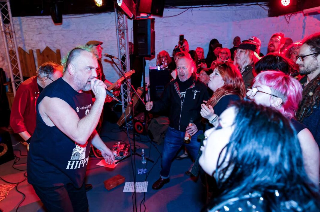 The-Bus-Station-Loonies--6--Leadworks-Plymouth---29-November-2025-Photo-Keith-Conlin The Bus Station Loonies - Leadworks, Plymouth - 29 November 2025. Photo: Keith Conlin/MetalTalk
