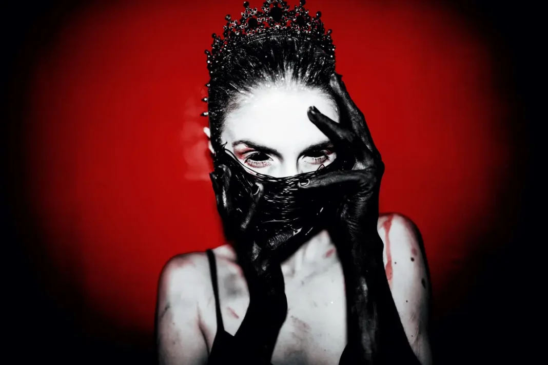 n0trixx / The Neurodivergent Metal Powerhouse Doing It All Herself