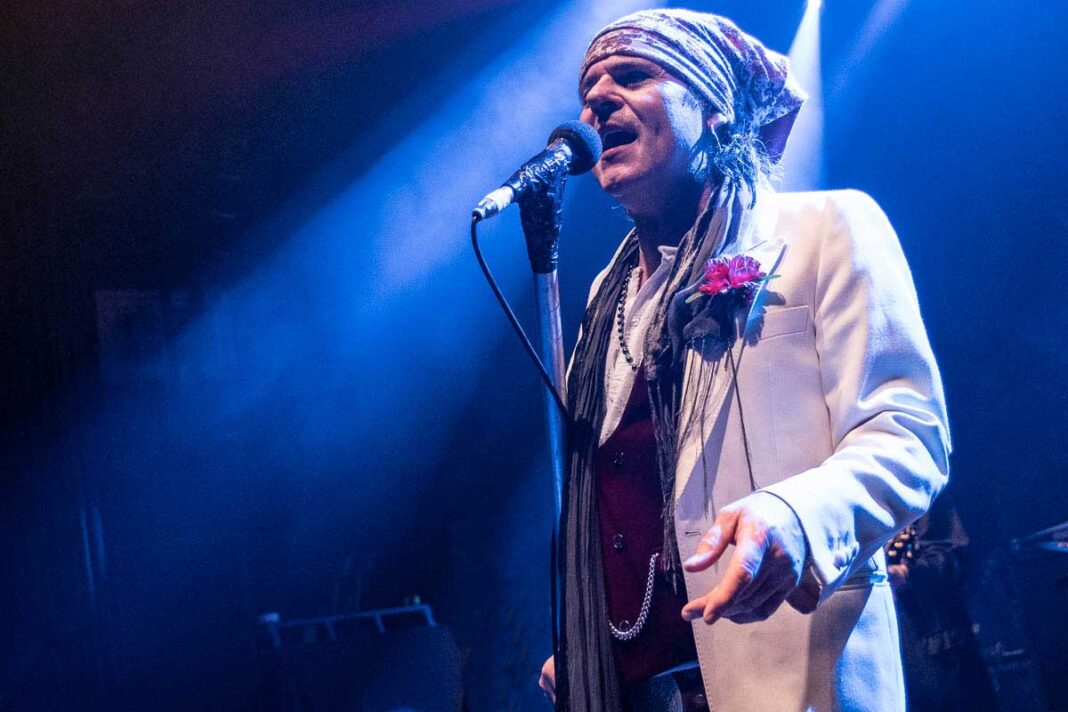 Thirsty Quireboys / God Bless America, The Guy Bailey Tribute Album Featuring Spike