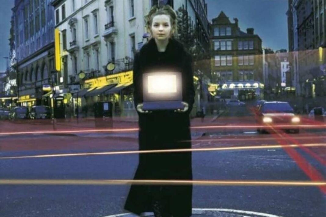 Marillioncom-album-out-friday Twenty-five years on, Marillion.com stands as the bridge between Marillion's classic past and their modern future.