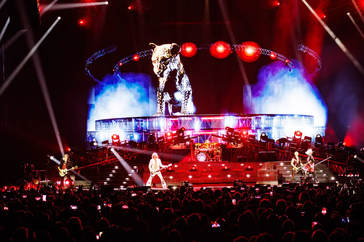 Def Leppard - The O2 Arena London - 2 July 2026 Photo Manuela Langotsch | MetalTalk - Heavy Metal News Reviews and Interviews Def Leppard - The O2 Arena, London - 2 July 2026. Photo: Manuela Langotsch