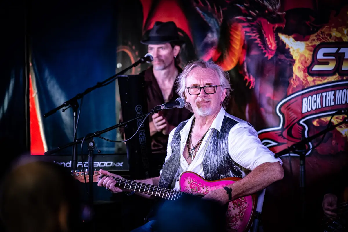 Luke Morley - Steelhouse Festival 2026. Photo: Paul Hutchings/MetalTalk