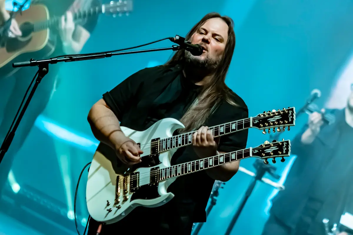 Big Big Train - O2 Shepherds Bush Empire - 17 October 2026 Photo Robert SuttonMetalTalk | MetalTalk - Heavy Metal News Reviews and Interviews Big Big Train - O2 Shepherd's Bush Empire - 17 October 2026. Photo: Robert Sutton/MetalTalk